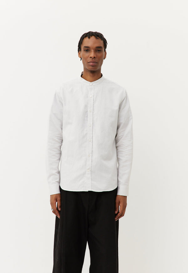 La chemise col officier